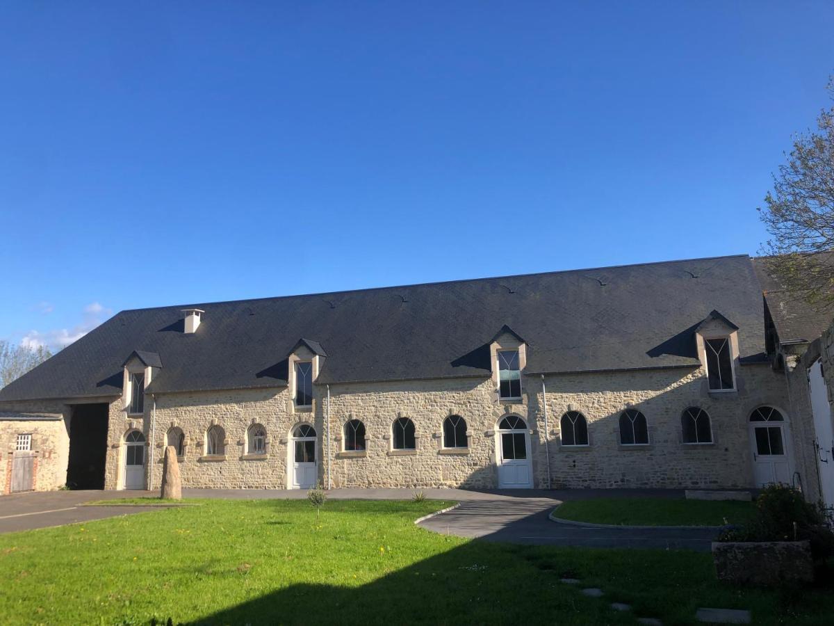 Chambre D'Hotes Le Domaine De La Vallee Saint-Martin-de-Varreville Екстер'єр фото
