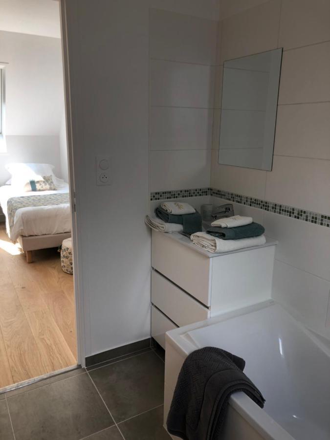 Chambre D'Hotes Le Domaine De La Vallee Saint-Martin-de-Varreville Екстер'єр фото