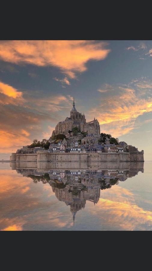 Chambre D'Hotes Le Domaine De La Vallee Saint-Martin-de-Varreville Екстер'єр фото